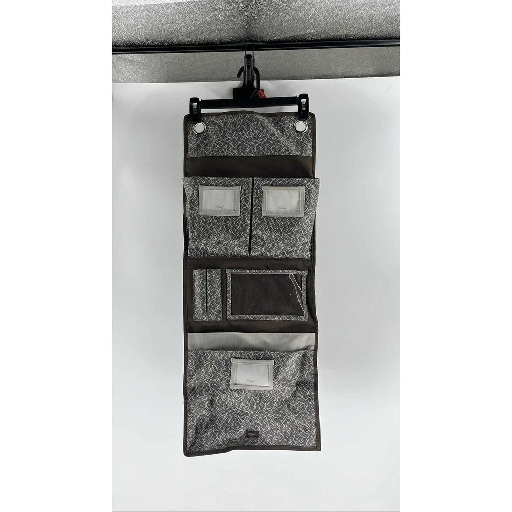 Thirty One Hang Up Room Wall Organizer Gray Pin Dots Brown Home Storage